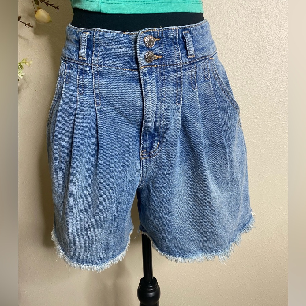 Wild Fable Denim Cutoff Shorts Size 8